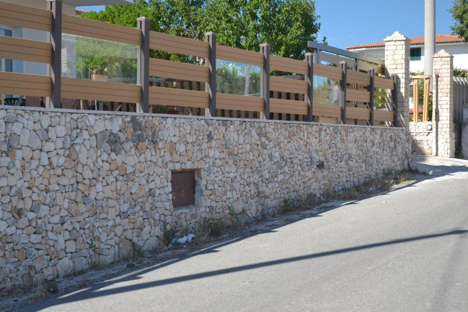 Villa Uria Monolocali Con E Senza Angolo Cottura Ischitella Bagian luar foto